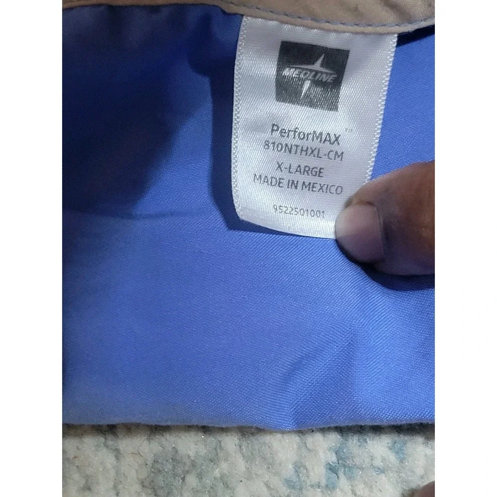 Medline PerforMAX Ceil Blue V-Neck Scrub Top XL 810NTHXL-CM Polyester Pocket